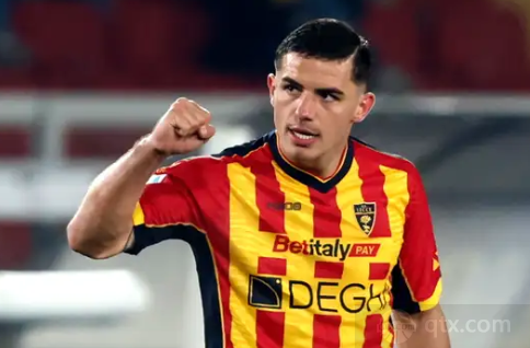 首发出战 首发出战