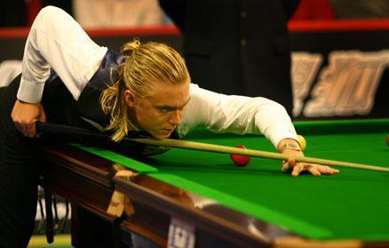 未来仍充满 未来仍充满