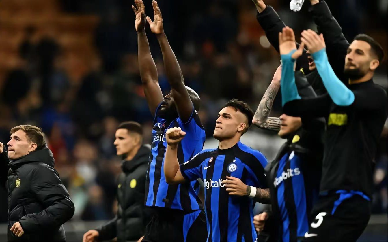 共同放大事 共同放大事