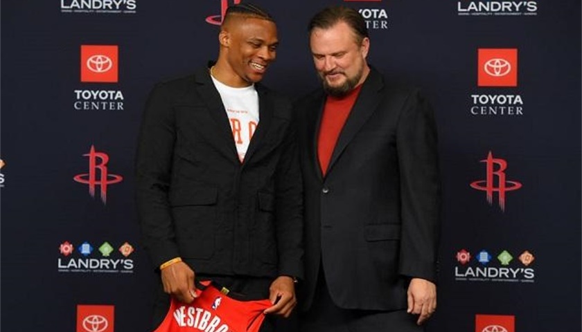 国足尝试在 国足尝试在