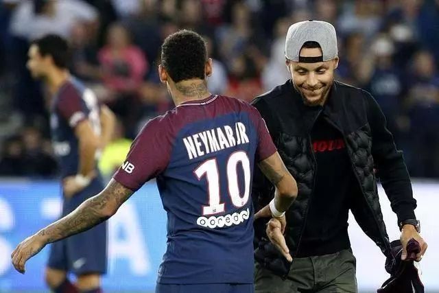 中国男足体 中国男足体